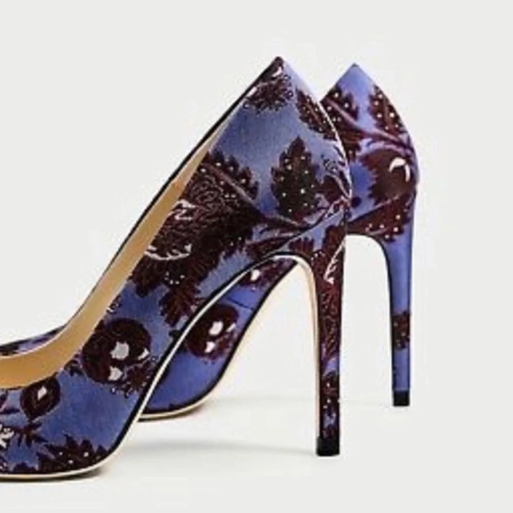 Zara blue & burgundy floral jacquard pointed toe stiletto pumps - size 7 (37) - Picture 5 of 11
